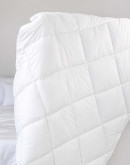 FOUR SEASONS Hotel Blanket